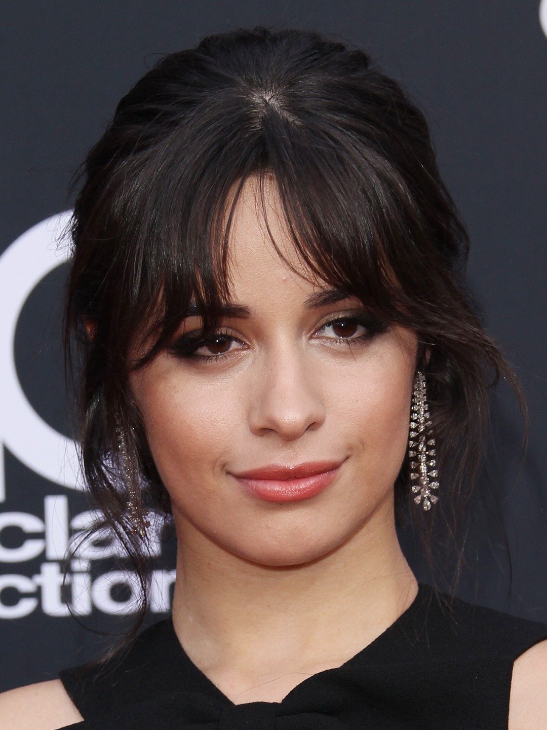 How tall is Camila Cabello?